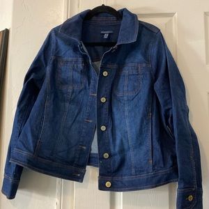 Like new Isaac Mizrahi Jean jacket